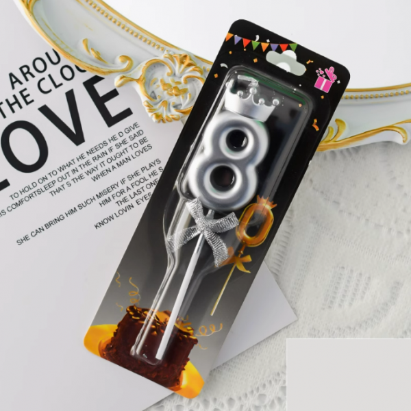 Серебряная свеча цифра 8 61789